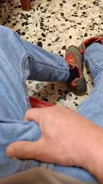 Brutuss webcam model stream image