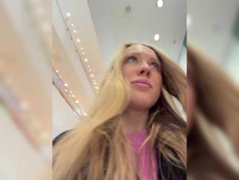 LiiBaby webcam model stream image