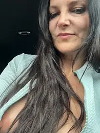 -OLYA- webcam model stream image