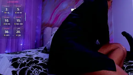 sofi_decker webcam stripchat model stream image