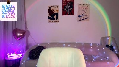 LexieVaka webcam model stream image