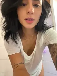 Ale_Lewis webcam model stream image