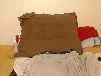 Karishma99_ webcam model stream image