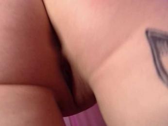 tradishka webcam bongacams model stream image