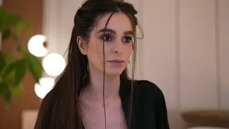 DoviaClaire webcam model stream image