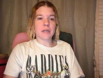 AmericnBarbie webcam bongacams model stream image