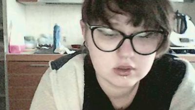 Hellinfern0 webcam model stream image