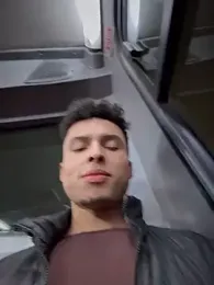 Eros_lee webcam model stream image