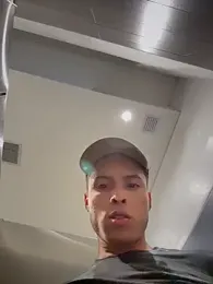 Eros_lee webcam model stream image