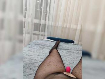 Angelia22 webcam bongacams model stream image