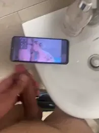 Wolf_18cm webcam model stream image