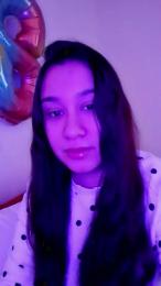 Veruzkahell webcam model stream image