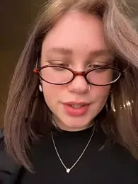 lucy-joy webcam stripchat model stream image