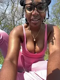 mochakaia webcam model stream image