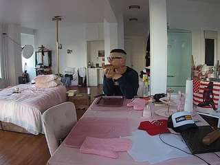 voyeurcam-celticiron-02 webcam camsoda model stream image