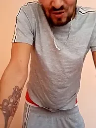 Gunai78 webcam stripchat model stream image