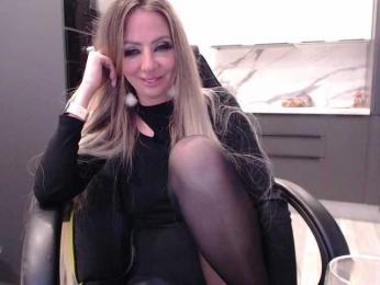 blondalina webcam bongacams model stream image