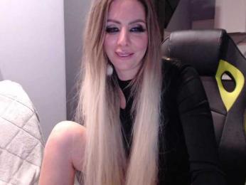 blondalina webcam bongacams model stream image
