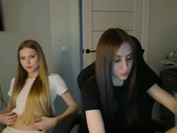 alexialunaris webcam model stream image