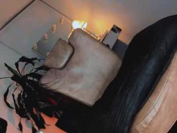 azulawitch webcam model stream image