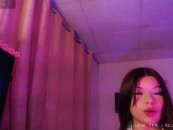 Im_emi webcam bongacams model stream image