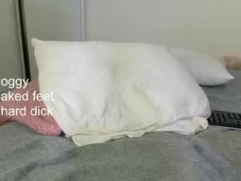 _paprika webcam chaturbate model stream image