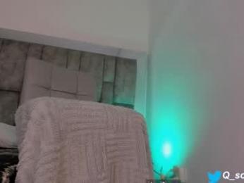 queen_sophie_m webcam model stream image