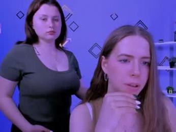 luna_noct webcam model stream image