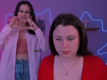 luna_noct webcam model stream image