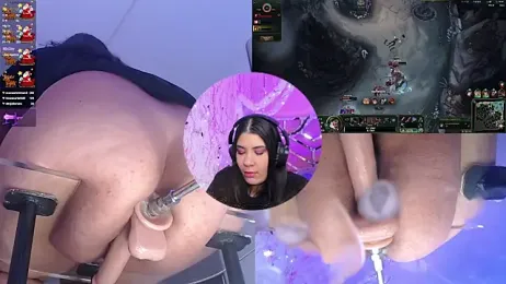 DaphneContry webcam model stream image