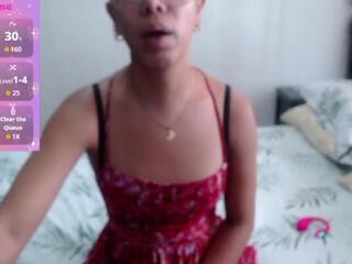 Natalie Silver webcam flirt4free model stream image