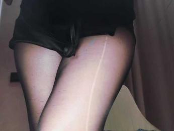 Va-len-cia webcam bongacams model stream image