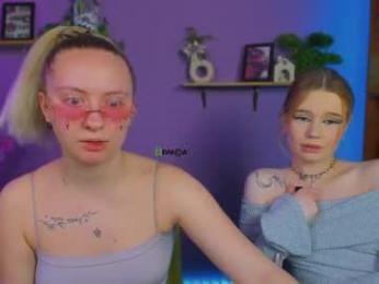 mila_glow webcam chaturbate model stream image