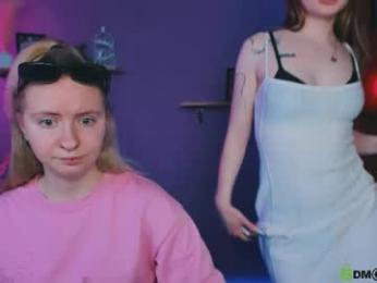 mila_glow webcam chaturbate model stream image