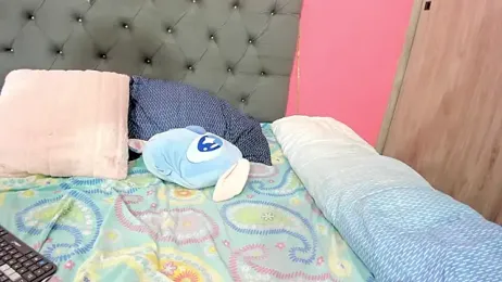 ariloe_quintero webcam stripchat model stream image