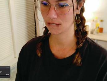 DeliFlower webcam model stream image