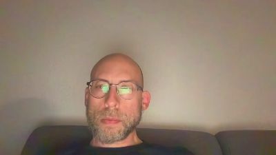 Magicogonzal webcam model stream image