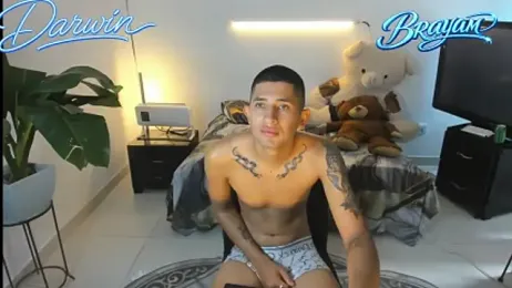 darwinandbrayann webcam model stream image