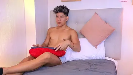 Almiboys webcam model stream image
