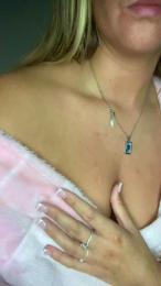 Luciouslocks93 webcam model stream image