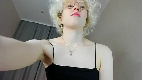 Allettaevee webcam stripchat model stream image