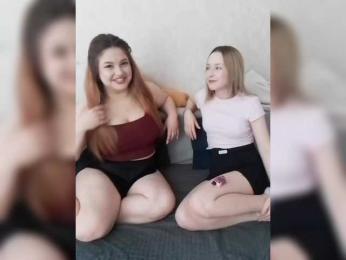 cutesmiles webcam bongacams model stream image