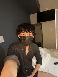 --ha-ru-- webcam model stream image