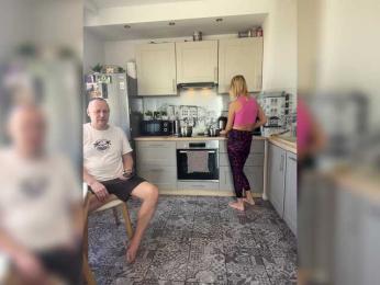 DonorDi webcam model stream image