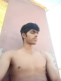 monster_33 webcam model stream image