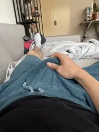 curvedlongdick webcam stripchat model stream image