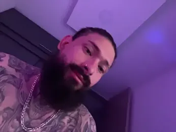 queenryan webcam stripchat model stream image