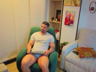 Andrew Fame webcam model stream image