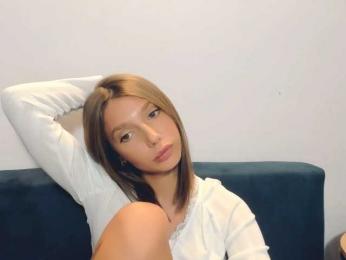 EmmaAngel webcam model stream image