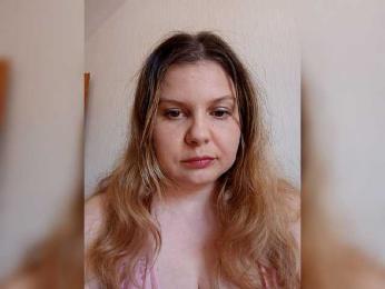 SexyDina webcam bongacams model stream image